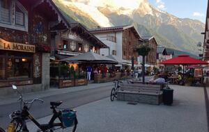 Direct Mont Blanc Views in Central Chamonix - Chamonix, France