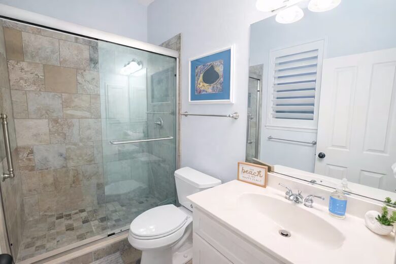 Secluded Gulf Retreat on Palm Island with Private Pool, Dock, Deeded Beach Access ! - Placida, Florida