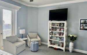 Rare 3 bed, 3 bath condo walkable to the Best Beach in Naples! - Naples, Florida