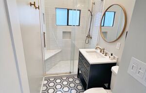 Playa del Rey Oceanfront Retreat with Panoramic Views - Playa del Rey, California