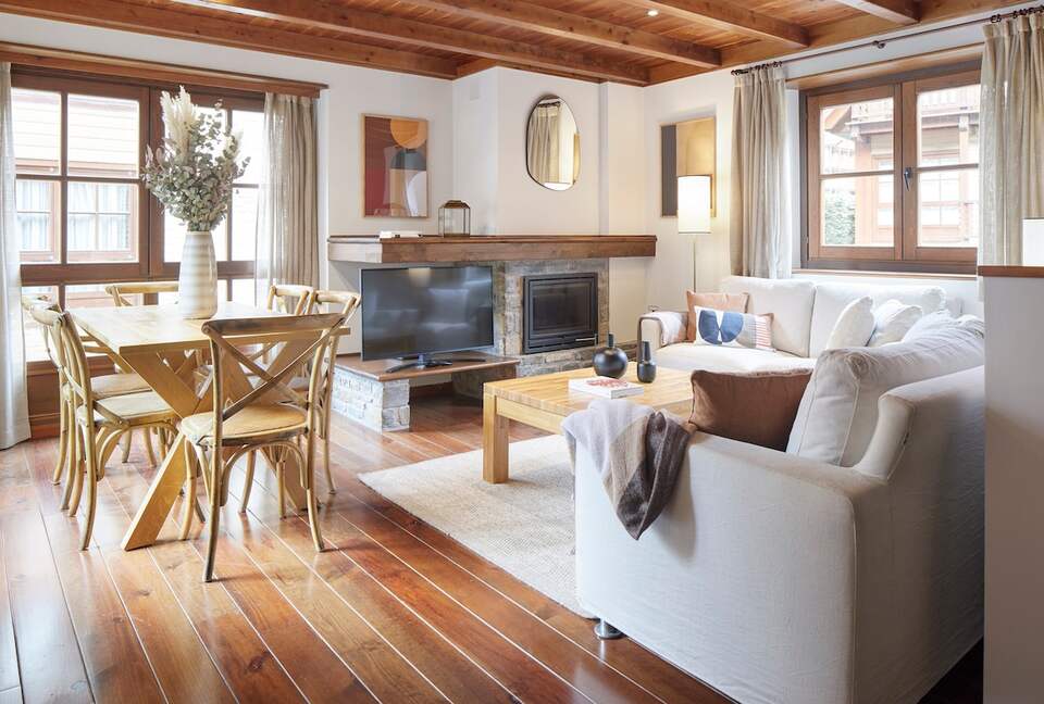 Val de Ruda apartment - Baqueira, Spain