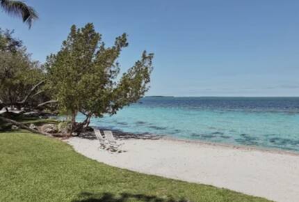 Key Largo Waterfront Condo with Resort-Style Amenities - Key Largo, Florida