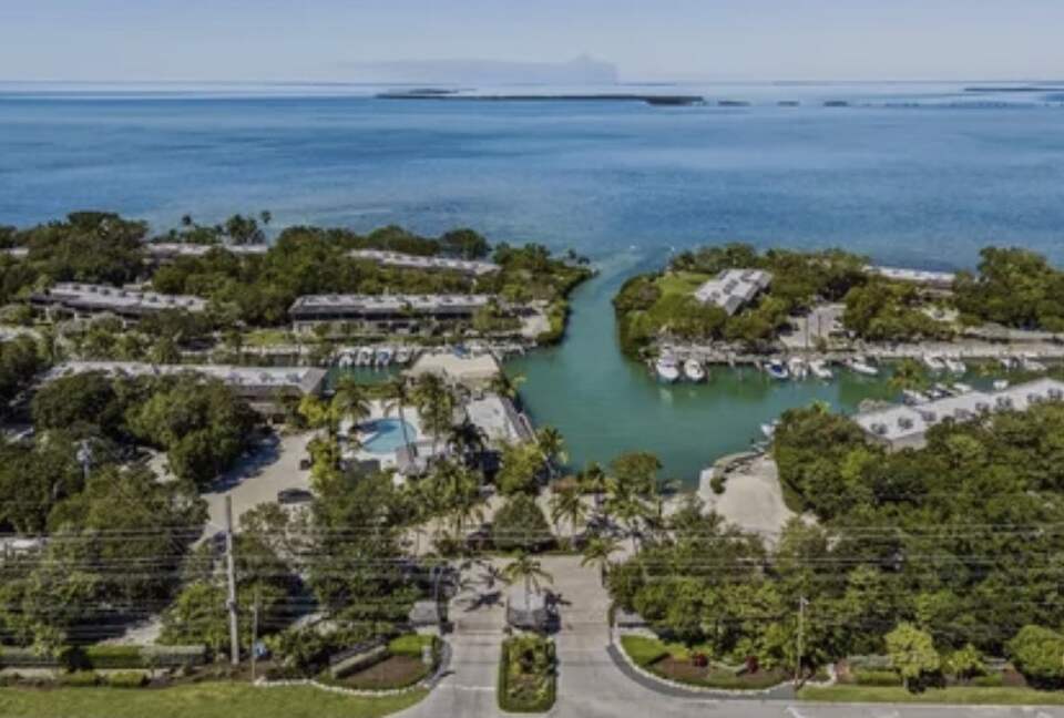 Key Largo Waterfront Condo with Resort-Style Amenities - Key Largo, Florida