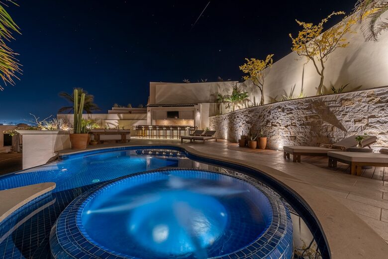 La Pinata | Cabo Perfection - Cabo San Lucas, Mexico