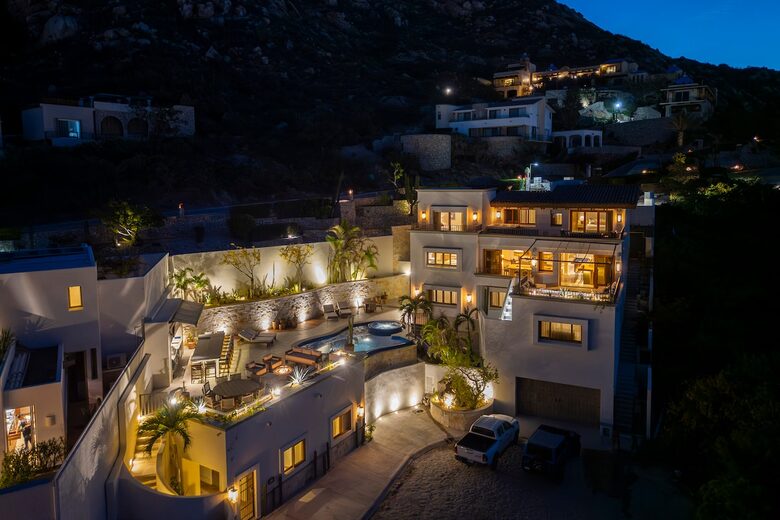 La Pinata | Cabo Perfection - Cabo San Lucas, Mexico