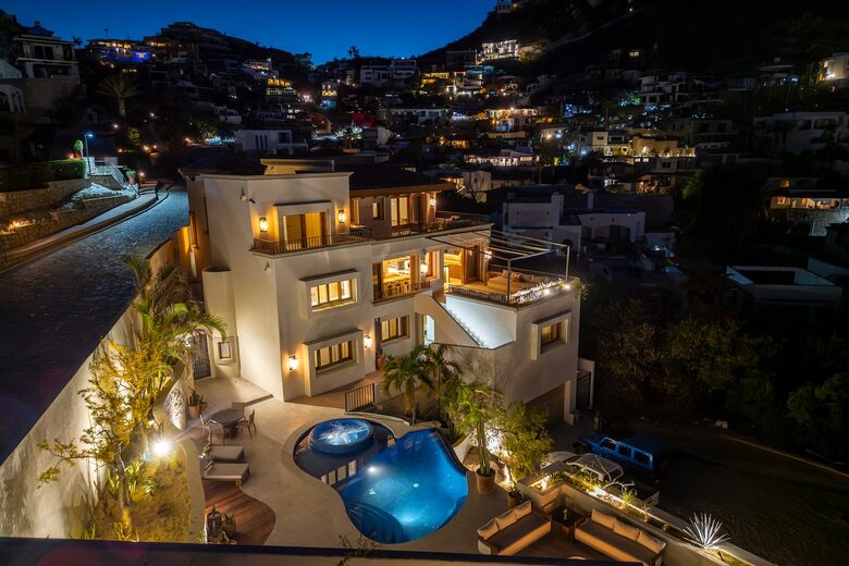 La Pinata | Cabo Perfection - Cabo San Lucas, Mexico