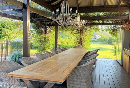 Highfield Estate A Two-Home Retreat in the Border Ranges - Brays Creek, Australia