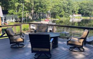 Modern Lakeside Escape Near Middlebury - Salisbury, Vermont