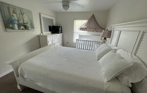 Waterside Elegance Near Disney - Kissimmee, Florida