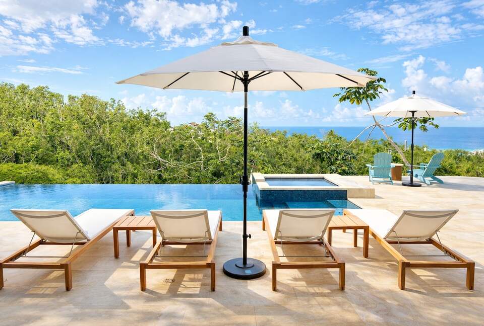 Caribbean Luxury Haven in Rose Hall Golf Community - Montego Bay, Jamaica