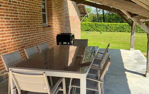 18th Century Inspired Getaway Adjoining a Castle Estate - Saint-Germain-du-Bois, France