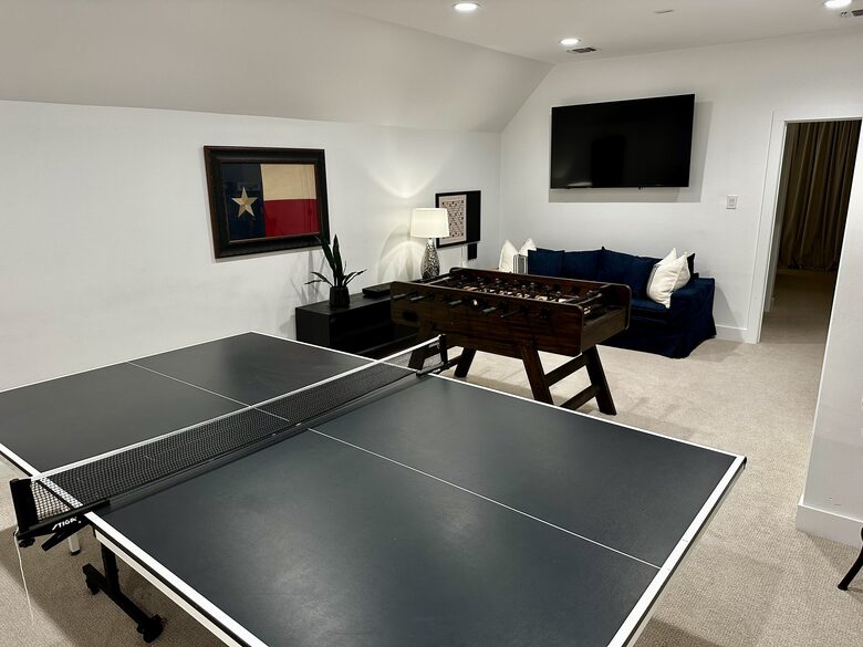 Modern Luxury Cozy 3 Kings & Big Gameroom in New Braunfels - New Braunfels, Texas