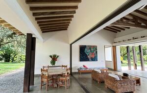 Luxury Villa Pool and garden - Bolombolo, Colombia