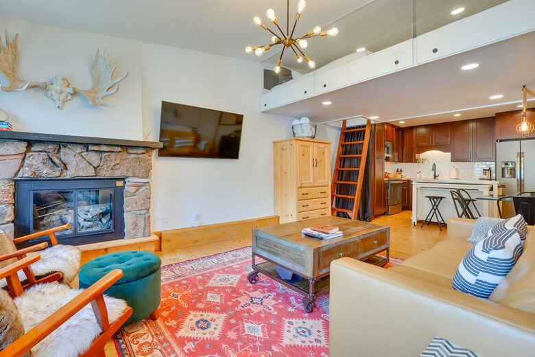 Copper Mountain Escape with Balcony & Ski Access - Frisco, Colorado