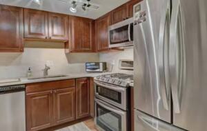 Bright Boulder Townhome Near Pearl Street & Trails - Boulder, Colorado