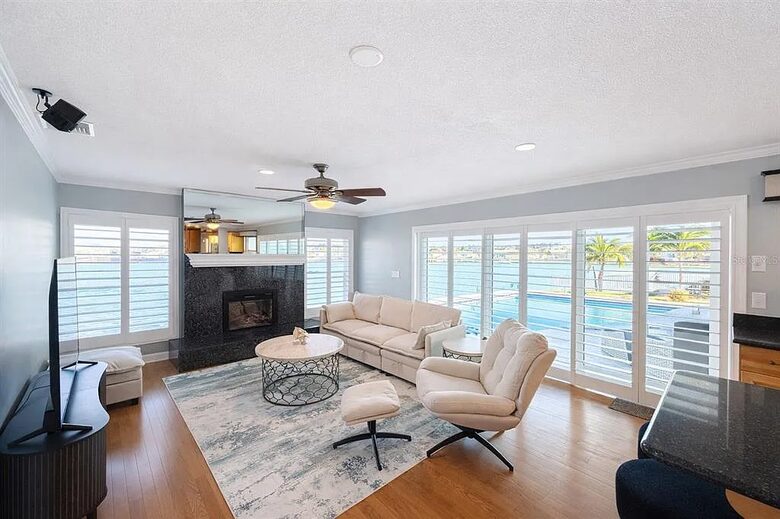 Harborfront Escape Minutes from Clearwater Beach - Clearwater Beach, Florida