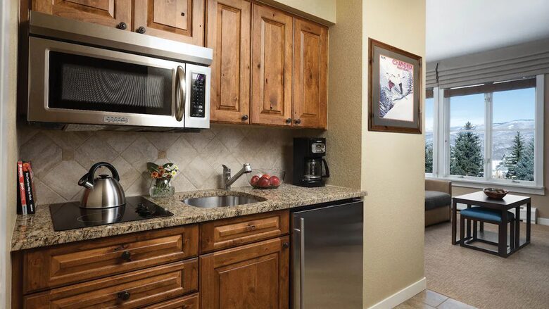 The Residences at Mountain Lodge, Beaver Creek - Three-Bedroom Lock-Off - Beaver Creek, Colorado