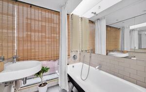 Refined Urban Living Near St. Pancras - London, United Kingdom
