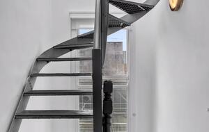 Refined Urban Living Near St. Pancras - London, United Kingdom