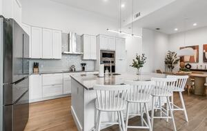 Stylish Sarasota Retreat in Rosemary District - Sarasota, Florida
