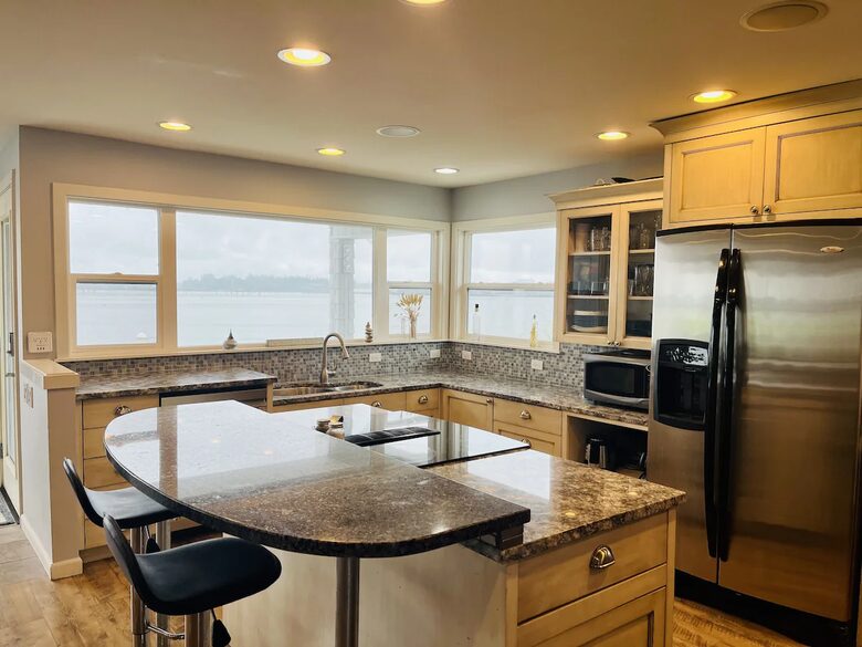 Kitchen with stainless appliances