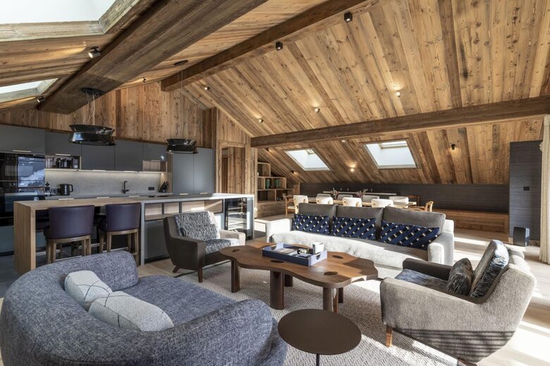 Méribel Penthouse Chalet with Panoramic Views - Les Allues, France