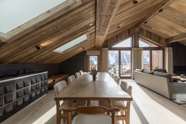 Méribel Penthouse Chalet with Panoramic Views - Les Allues, France