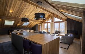 Méribel Penthouse Chalet with Panoramic Views - Les Allues, France