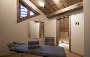 Méribel Penthouse Chalet with Panoramic Views - Les Allues, France