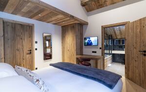 Méribel Penthouse Chalet with Panoramic Views - Les Allues, France