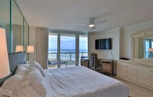 New Smyrna Beach Getaway With Panoramic Ocean Views - New Smyrna Beach, Florida