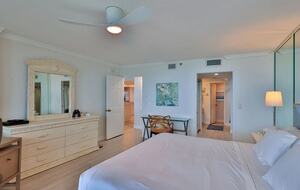 New Smyrna Beach Getaway With Panoramic Ocean Views - New Smyrna Beach, Florida