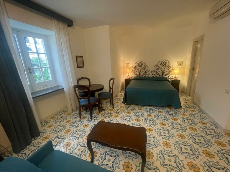 Seaside Studio in the Heart of Capri - Capri, Italy