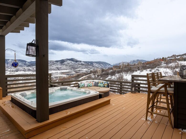 Elevated Mountain Home in Prestigious Brush Creek - Aspen, Colorado