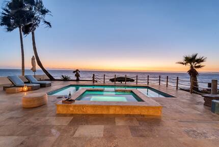 Pacific Horizon Estate with Private Beach Access - Rosarito, Mexico