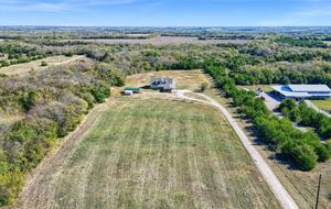 Sherman Country Retreat with Expansive Living - Sherman, Texas