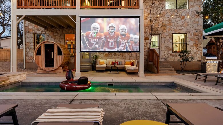 Contemporary Texas Retreat with Resort Backyard - Round Rock, Texas