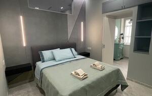 Newly Renovated Two-Bedroom Near Historic Shores - Terracina, Italy