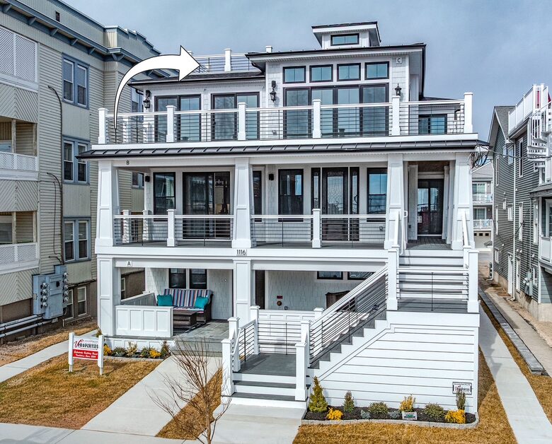 unit C top floor with rooftop deck
