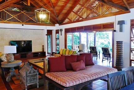 Luxury Villa Overlooking Ocean with Private Golf Course - Cahuita, Costa Rica