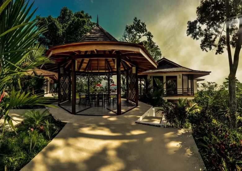 Luxury Villa Overlooking Ocean with Private Golf Course - Cahuita, Costa Rica