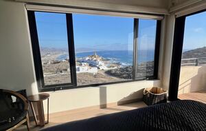 Luxury Oceanfront Retreat with Resort Amenities - Los Cerritos, Mexico