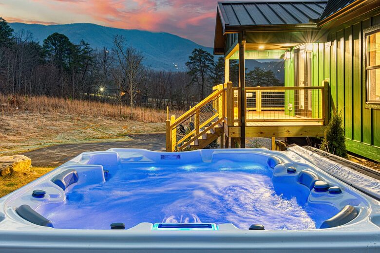 Luxury Cabin Near Pigeon Forge with Indoor Pool, Sports Court & Theater - Sevierville, Tennessee