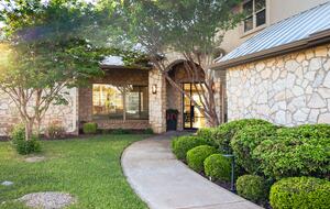 Waterfront Luxury on Lake LBJ | Dock, Outdoor Kitchen & Sunset Views - Horseshoe Bay, Texas