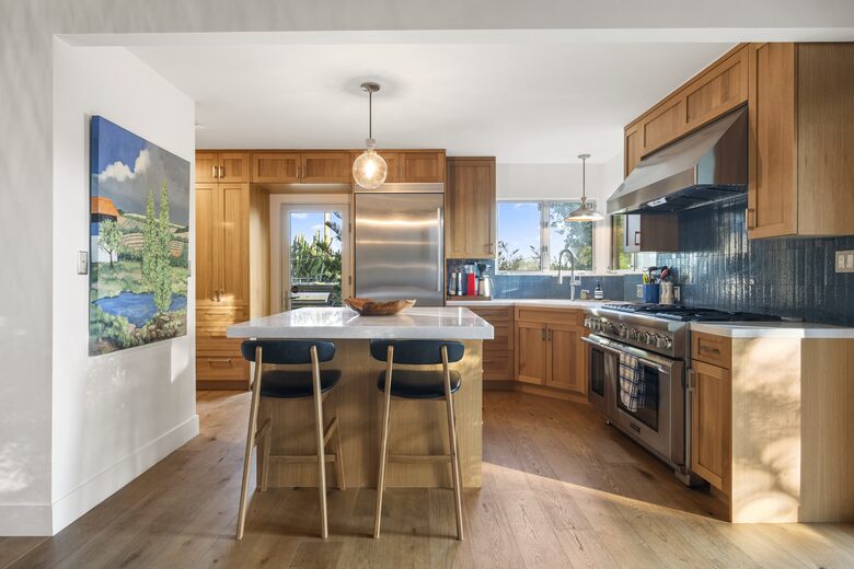 Modern LA Bungalow with 360° Skyline Views - Los Angeles, California