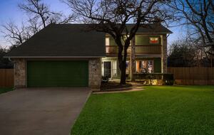 Contemporary Texas Retreat with Resort Backyard - Round Rock, Texas