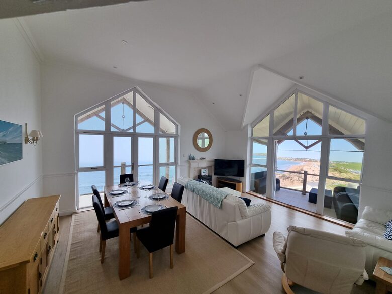 Kingsbridge Seaview Beach Apartment - Kingsbridge, United Kingdom