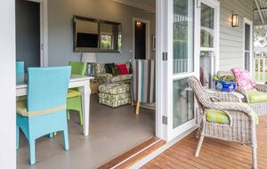 Elegant Victorian Retreat in the Heart of Woodend - Woodend, Australia