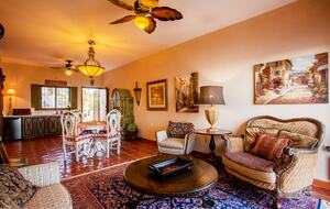 Spanish Colonial Beachfront Retreat in Cruz de Huanacaxtle - Cruz de Huanacaxtle, Mexico