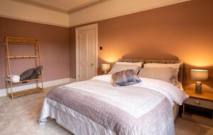 Victorian Grace on Harlow Moor Drive - Harrogate, United Kingdom